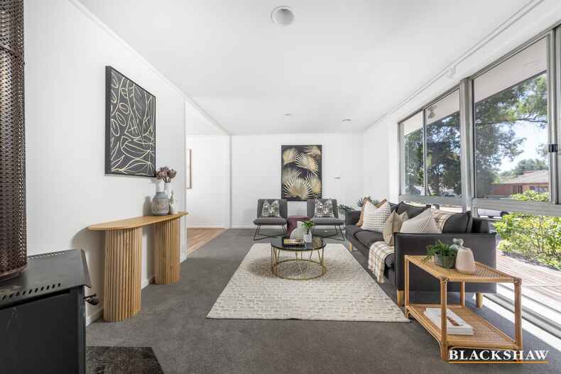 6 Rolland Place Flynn 6 Rolland Place Flynn