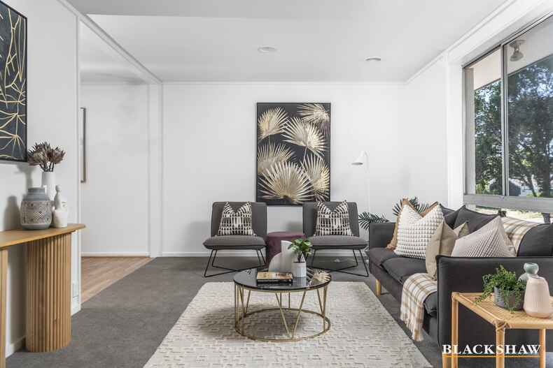 6 Rolland Place Flynn 6 Rolland Place Flynn