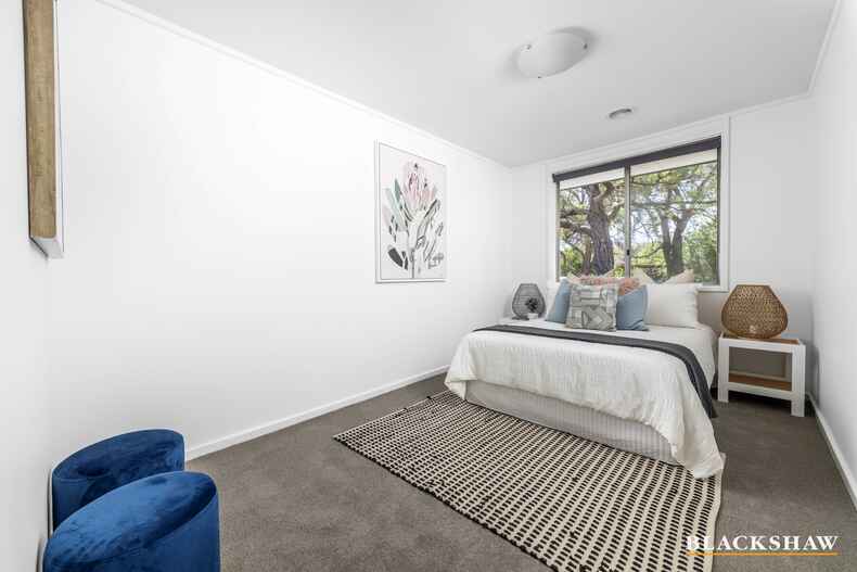 6 Rolland Place Flynn 6 Rolland Place Flynn