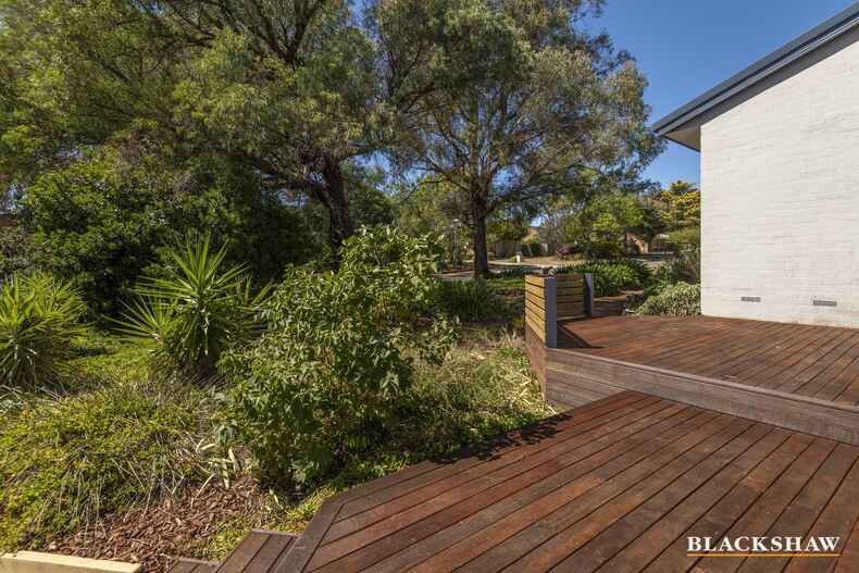 6 Rolland Place Flynn 6 Rolland Place Flynn