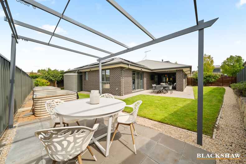 35 Baker Crescent Googong