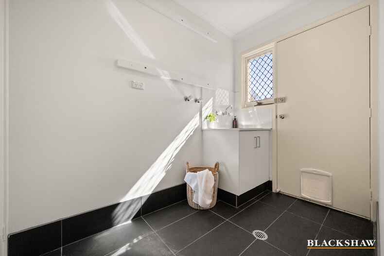 2/3 Esmond Avenue Jerrabomberra 2/3 Esmond Avenue Jerrabomberra