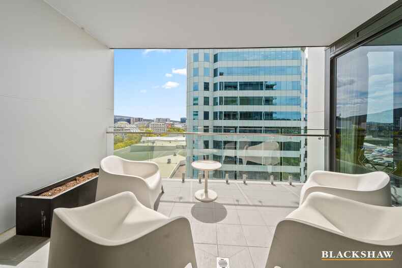 1003/240 Bunda Street City