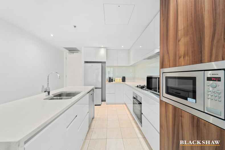 1003/240 Bunda Street City