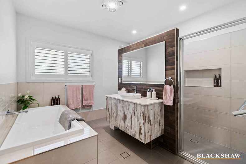 24 The Ridge Road Malua Bay 24 The Ridge Road Malua Bay