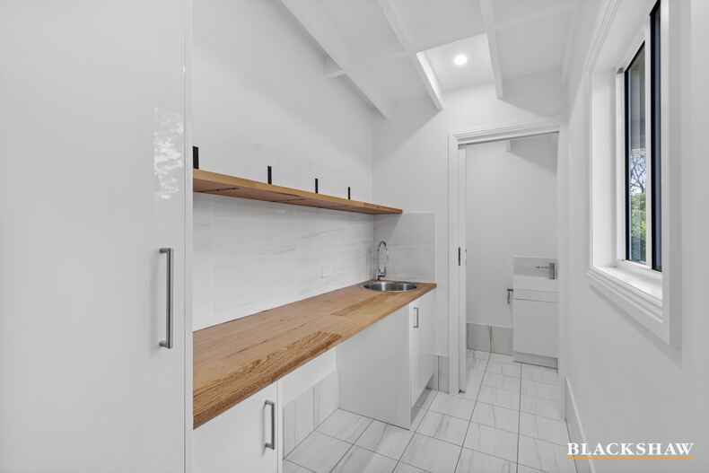 6 High View Avenue Surf Beach