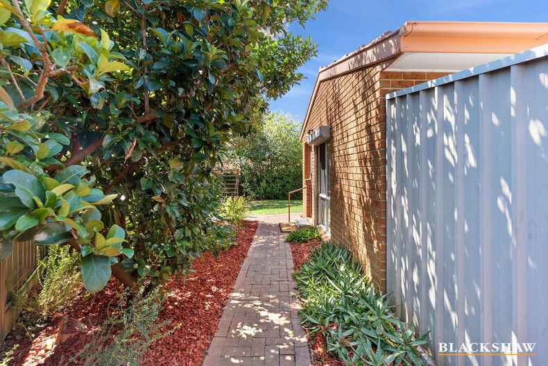 12/37 Derrington Crescent Bonython