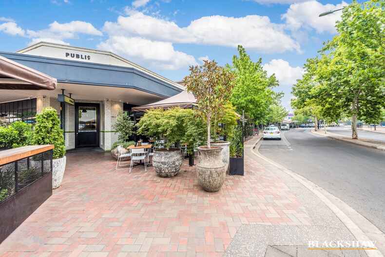 10/7 Light Street Griffith