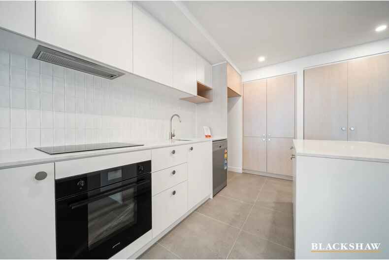 206/11 Launceston Street Phillip