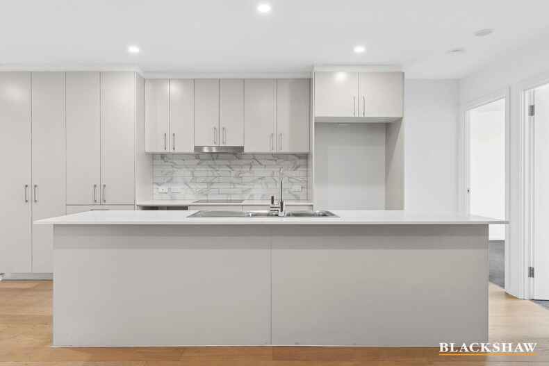 22/111 Canberra Avenue Griffith 22/111 Canberra Avenue Griffith