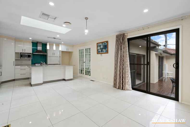 6 Shore Place Weston 6 Shore Place Weston