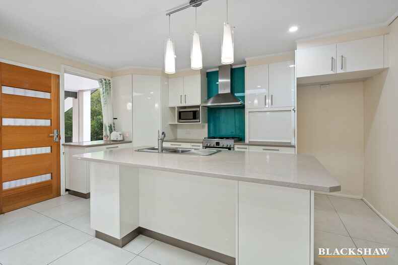 6 Shore Place Weston 6 Shore Place Weston