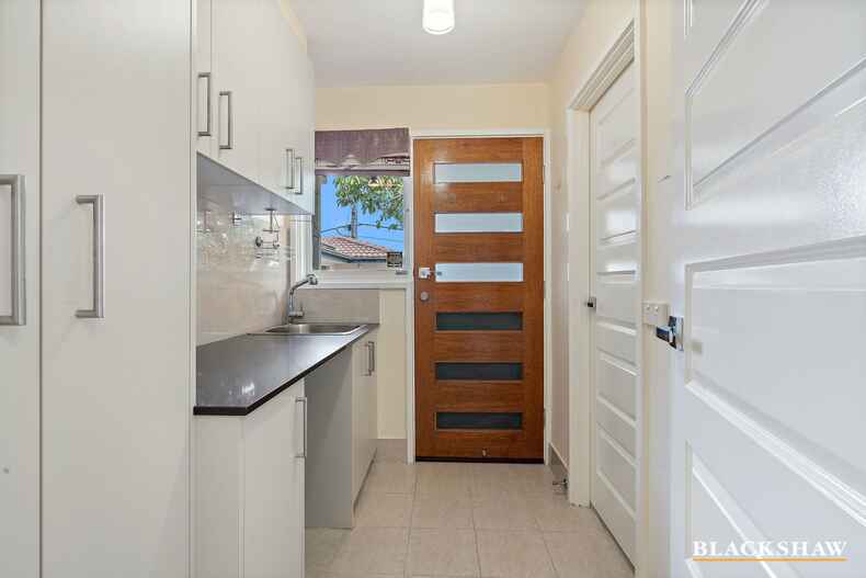 6 Shore Place Weston 6 Shore Place Weston