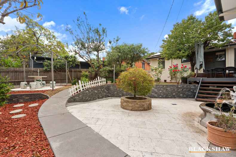 6 Shore Place Weston 6 Shore Place Weston