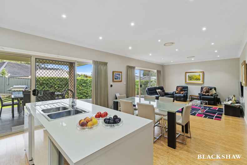 4 Gosse Place Sunshine Bay 4 Gosse Place Sunshine Bay