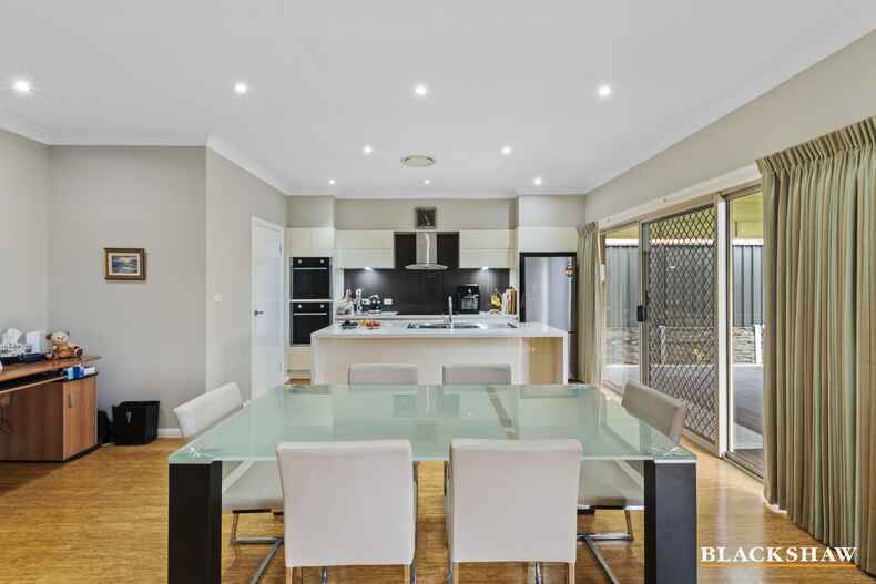 4 Gosse Place Sunshine Bay 4 Gosse Place Sunshine Bay