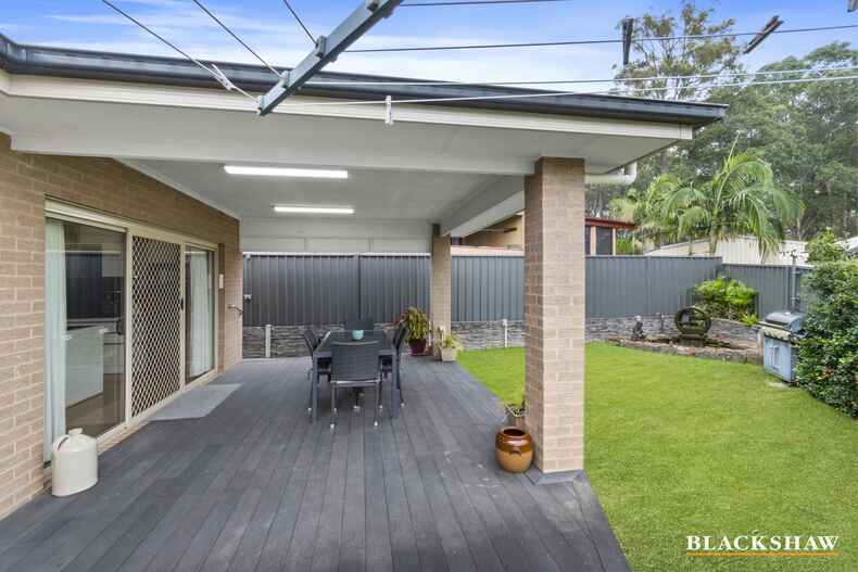 4 Gosse Place Sunshine Bay 4 Gosse Place Sunshine Bay