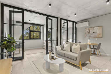 212/1 The Causeway Street Kingston