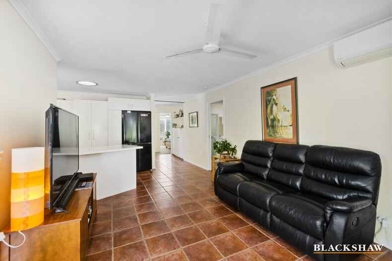 3 Currell Close Malua Bay