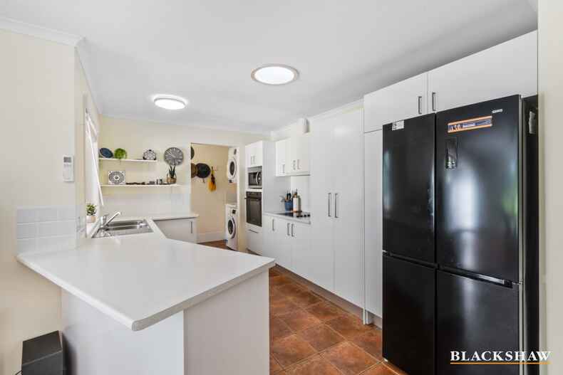 3 Currell Close Malua Bay