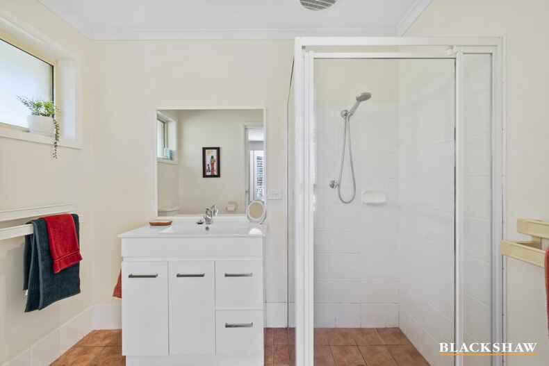 3 Currell Close Malua Bay