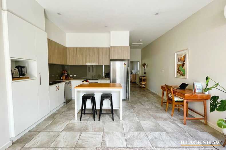 9/90 Blacket Street Downer 9/90 Blacket Street Downer