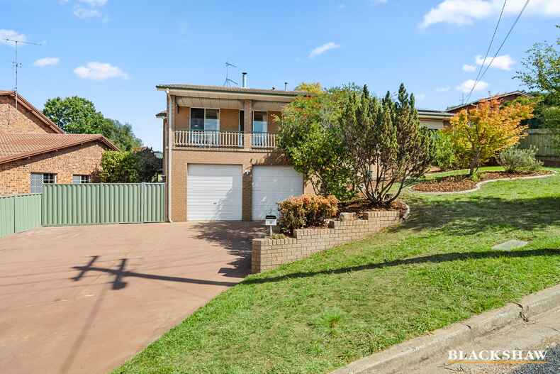 3 Crinoline Street Crestwood