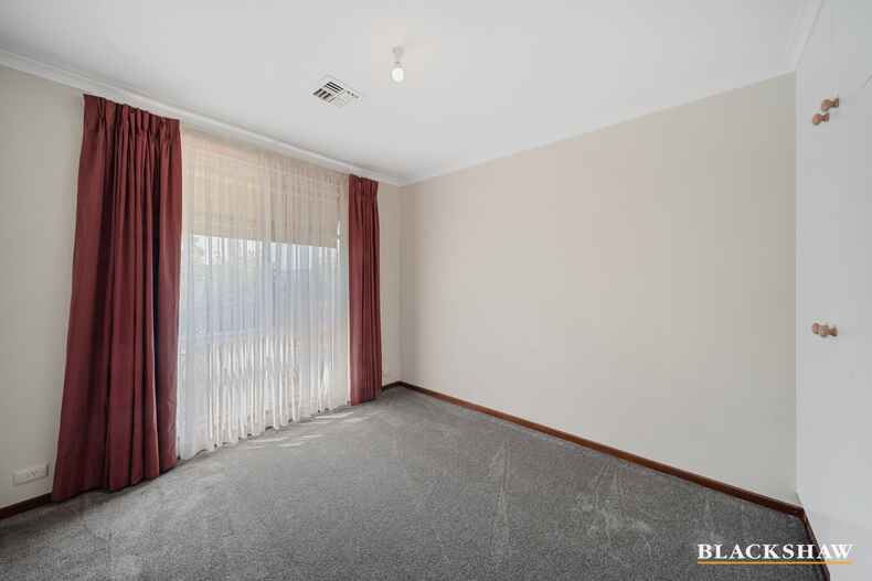 3 Crinoline Street Crestwood