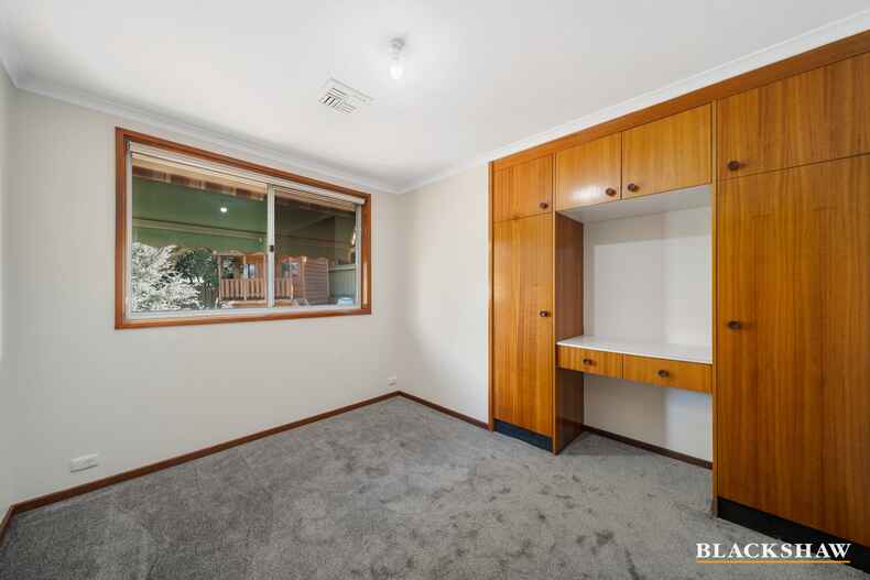 3 Crinoline Street Crestwood