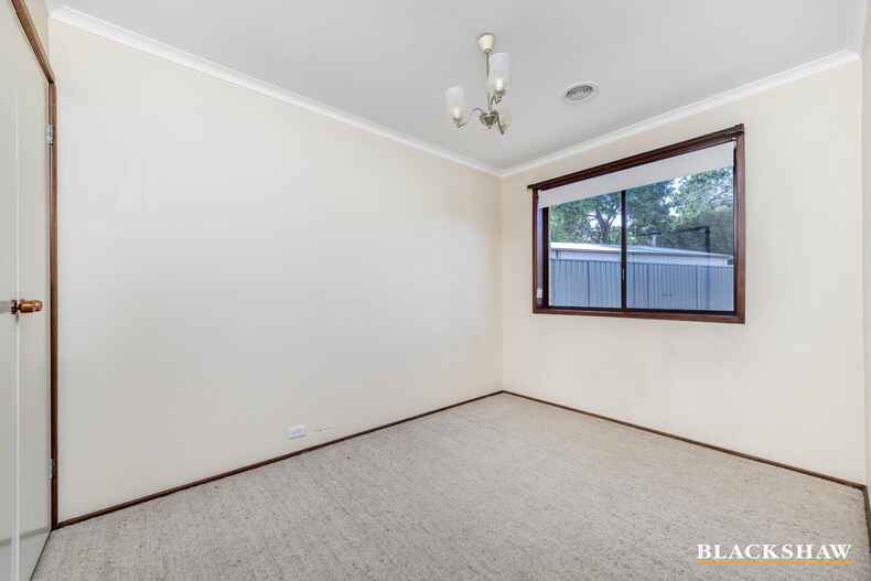 14 Heagney Crescent Chisholm