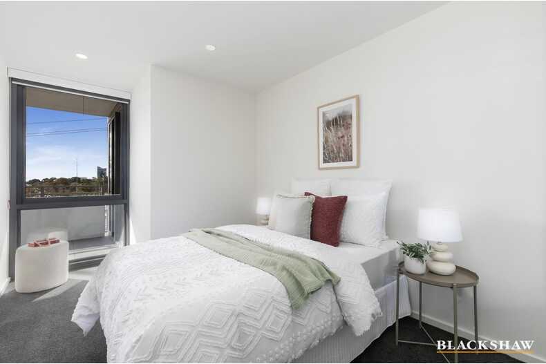 25/2 Henshall Way Macquarie