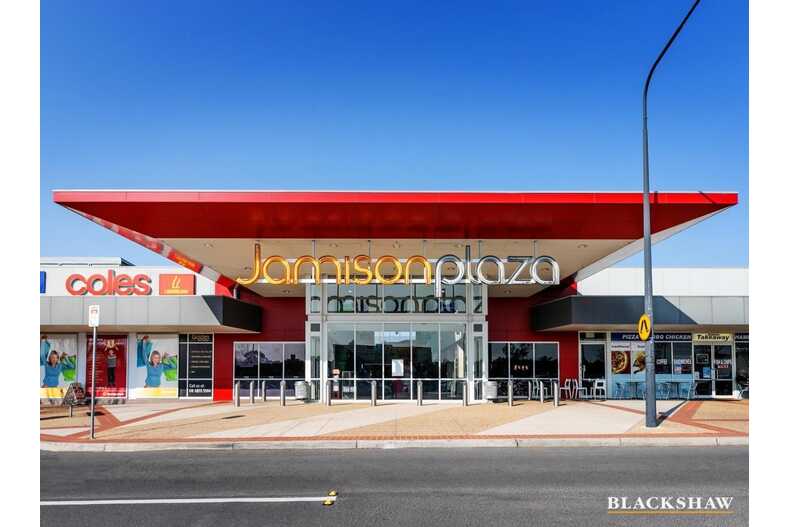 25/2 Henshall Way Macquarie