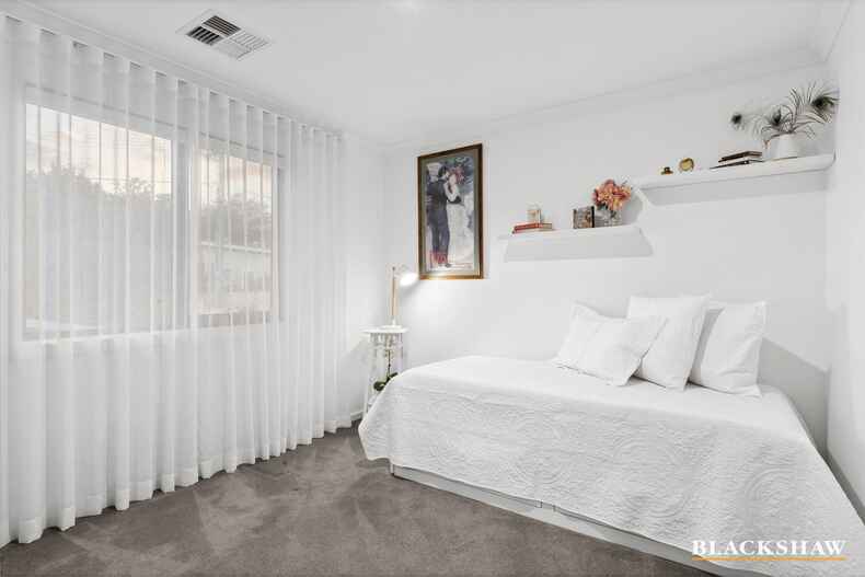 2/5 Dalrymple Street Narrabundah