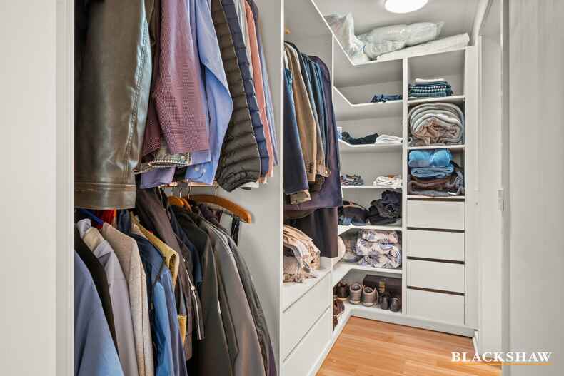 8 Hutchison Crescent Kambah