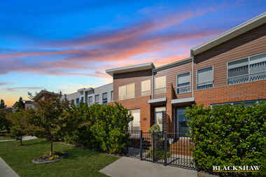 62/128 John Gordon Drive Coombs