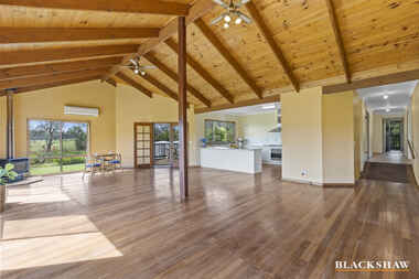 9 Yarimup Place Moruya