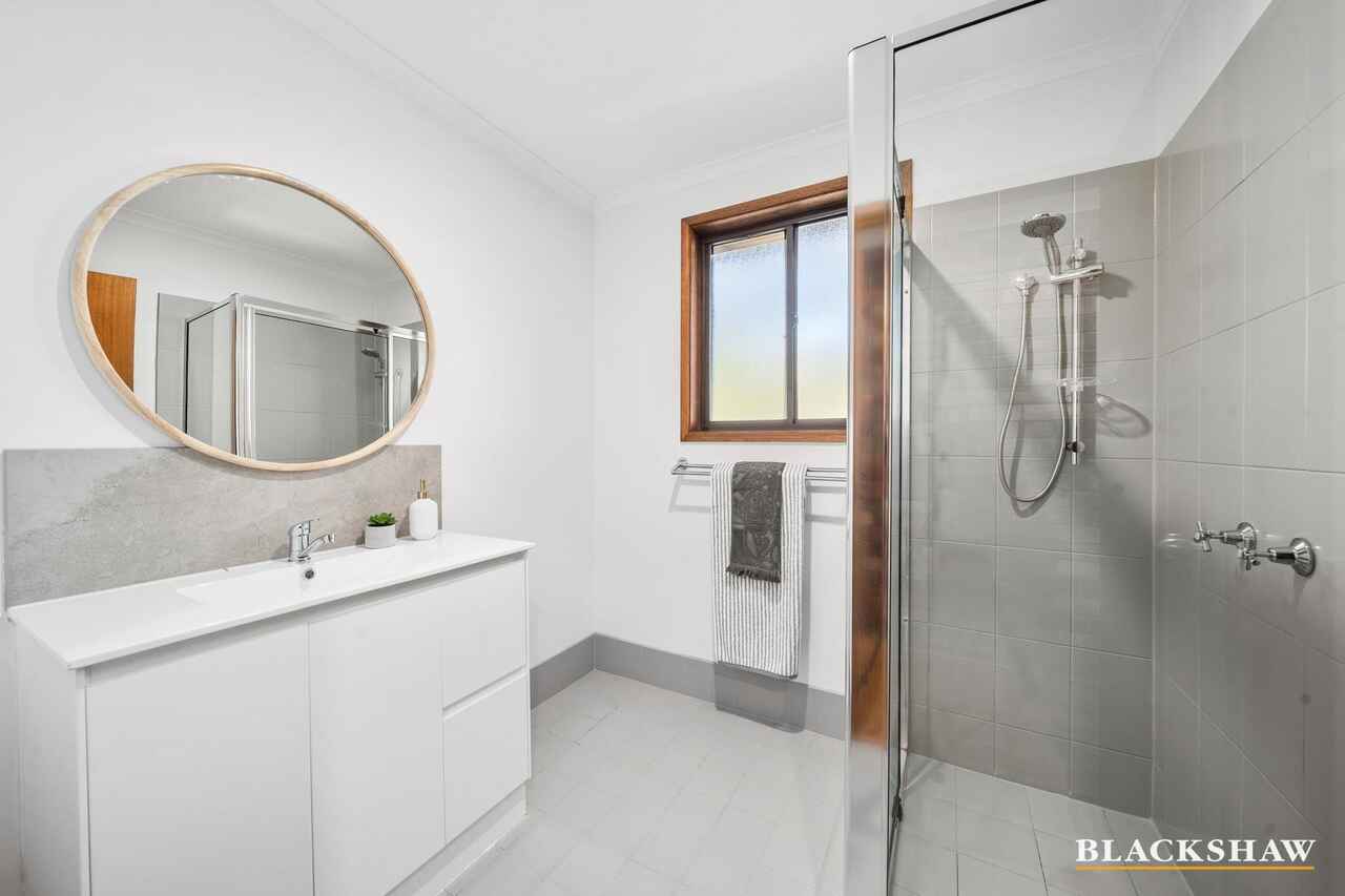 42 Appel Crescent Fadden