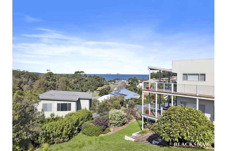 33 Mary Place Long Beach