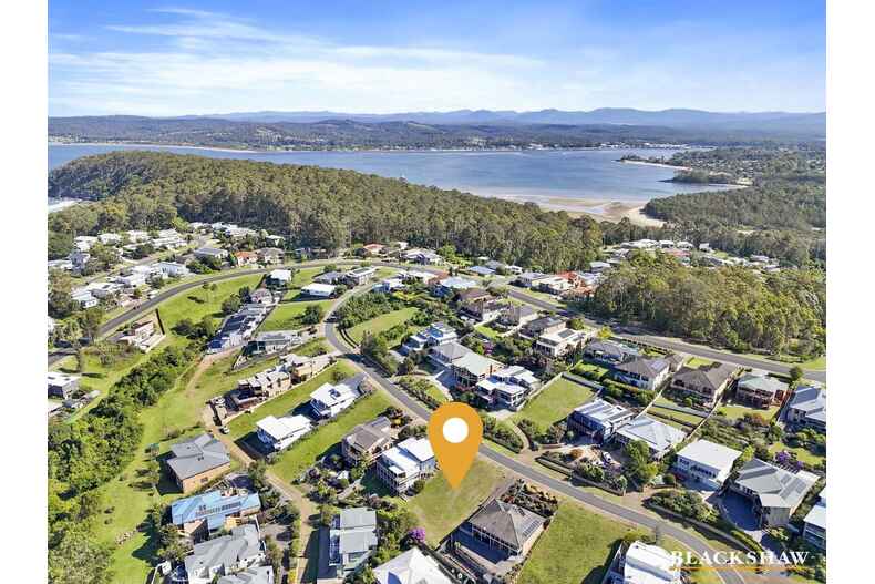 33 Mary Place Long Beach