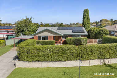 32 Kirkland Circuit Macgregor