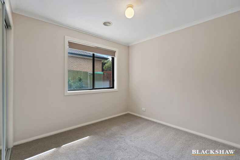 2/12 Redwater Place Amaroo 2/12 Redwater Place Amaroo