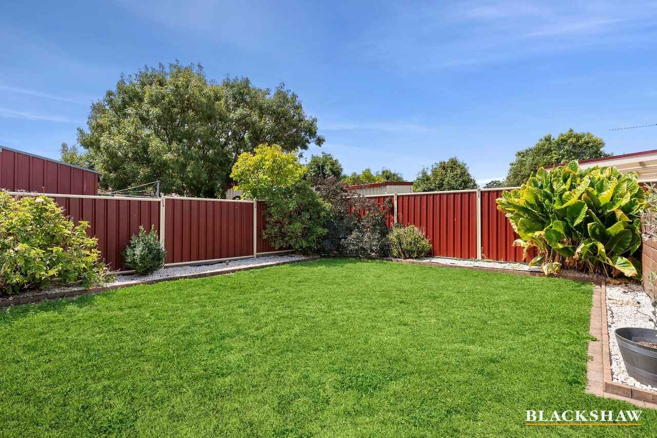 10 Mulder Place Banks