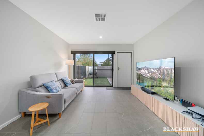 14/206 Pro Hart Avenue Strathnairn 14/206 Pro Hart Avenue Strathnairn