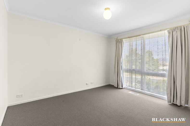 14 Crampton Place Fadden 14 Crampton Place Fadden