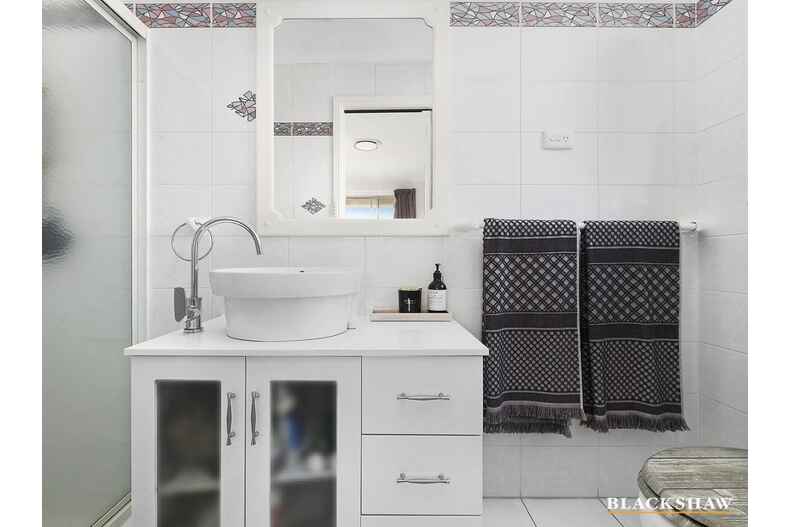 14 Parkview Crescent Jerrabomberra 14 Parkview Crescent Jerrabomberra