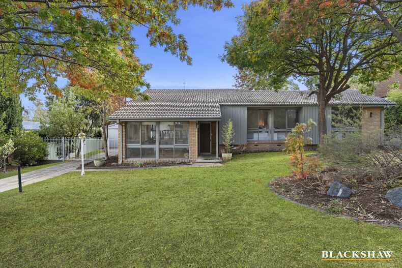 13 Gaunson Crescent Wanniassa