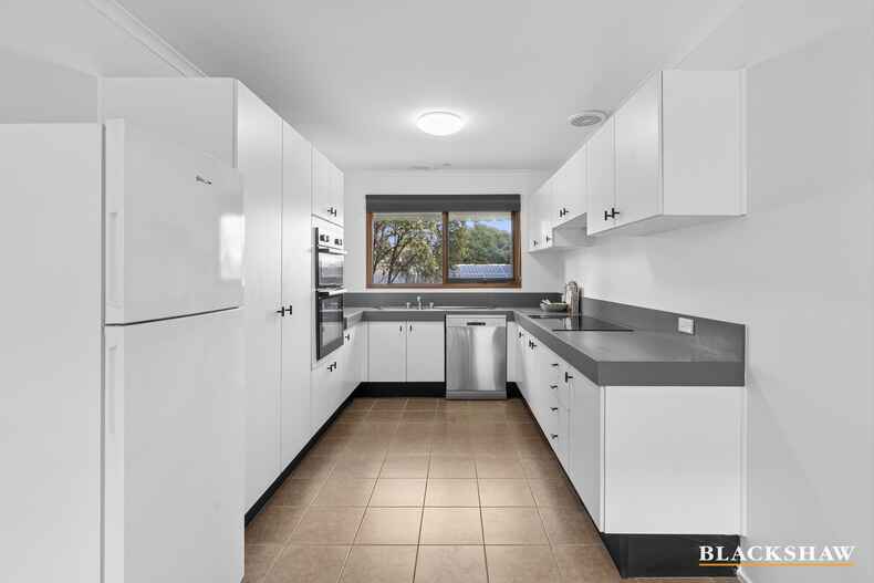 13 Gaunson Crescent Wanniassa