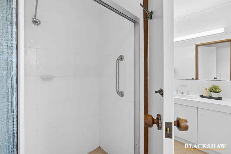 13 Gaunson Crescent Wanniassa