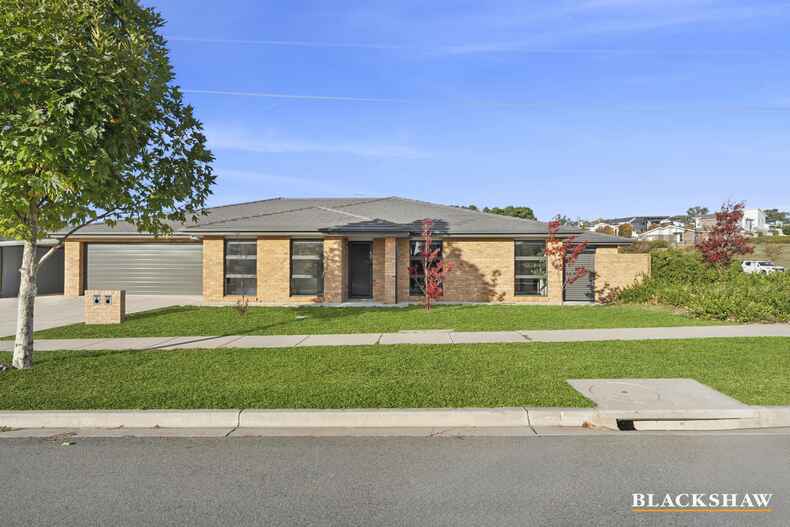58 Lionel Rose Street Holt