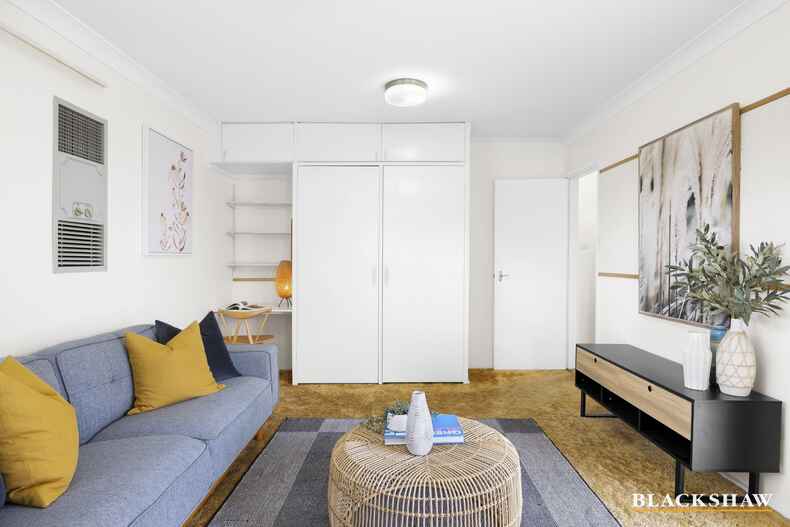 8 Ogilby Crescent Page 8 Ogilby Crescent Page